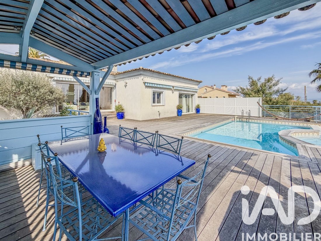 House in Frejus, Provence-Alpes-Côte d'Azur, France 4 - 17481143