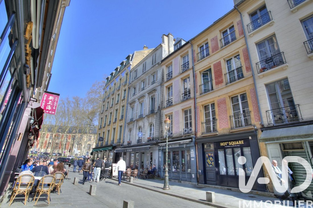 Saint Louis, Versailles, France 1 - 17480884