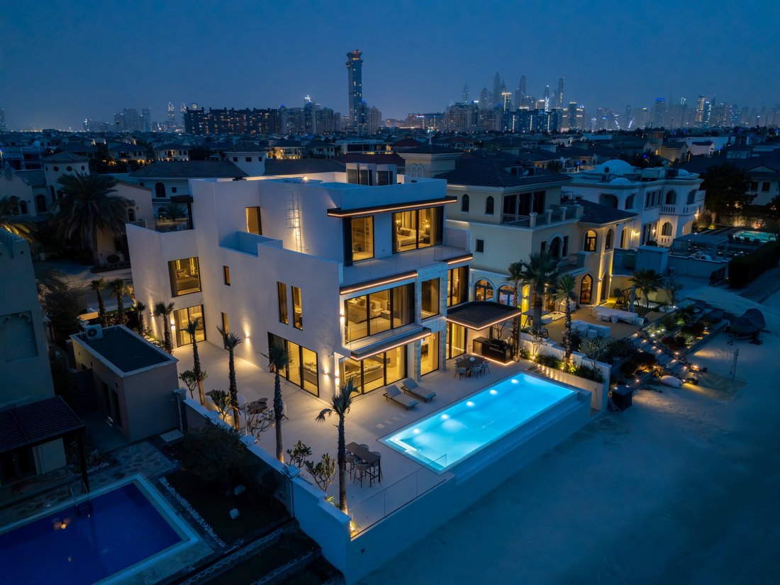 Villa in Palm Jumeirah, Dubai, United Arab Emirates 1 - 17478427