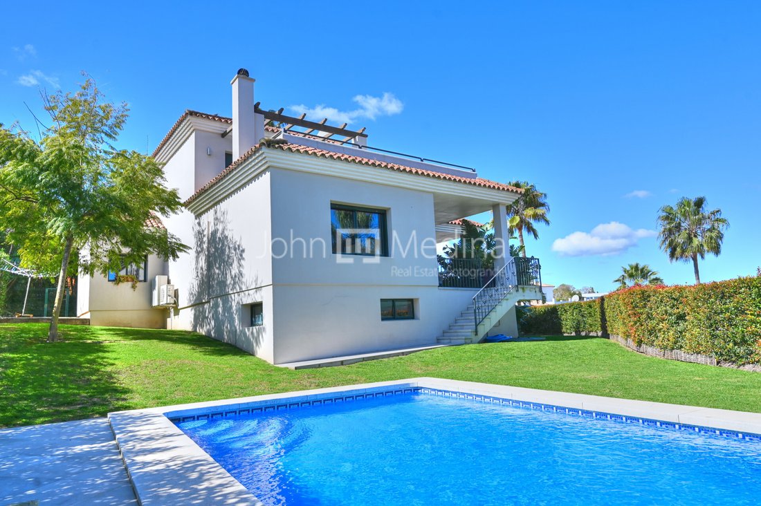 Villa in Sotogrande, San Roque, Andalusia 1 - 17478663