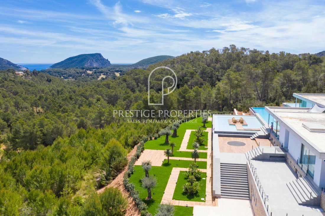 Villa in Santa Eularia des Riu, Balearic Islands, Spain 5 - 17478682