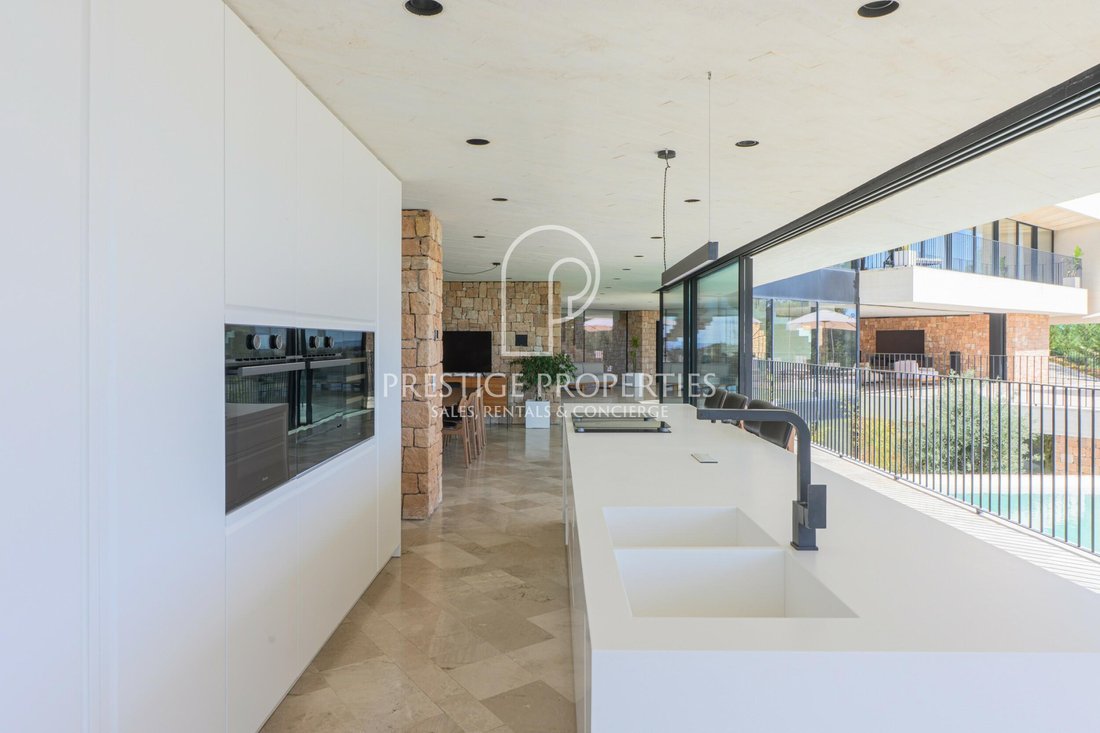 Villa in Jesus, Santa Eularia des Riu, Balearic Islands 5 - 17478566