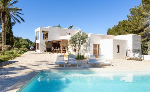 Haus in Santa Eulària des Riu, Balearische Inseln, Spanien 1