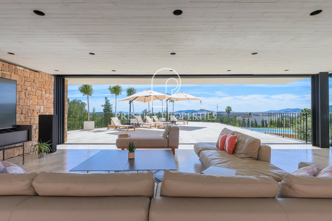 Villa in Jesus, Santa Eularia des Riu, Balearic Islands 4 - 17478566
