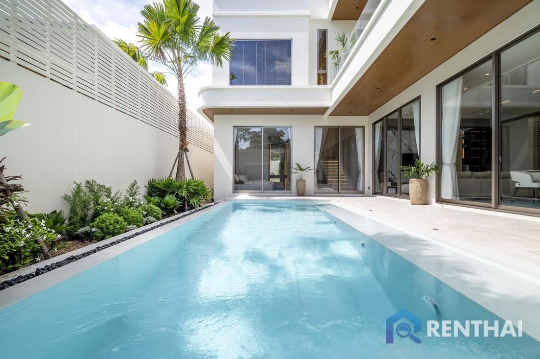Villa in Pattaya City, Chon Buri, Thailand 1 - 16277638