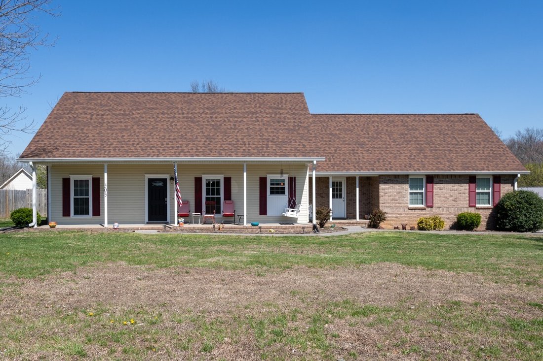 House in White House, Tennessee, United States 3 - 17479045
