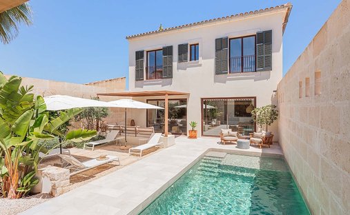 Stadthaus in Ses Salines, Balearische Inseln, Spanien 1