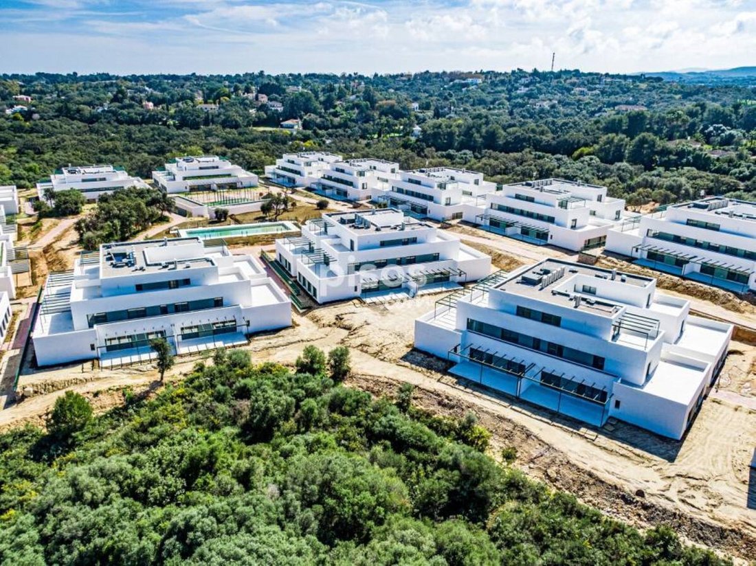 Penthouse in Sotogrande, San Roque, Andalusia 2 - 12263072