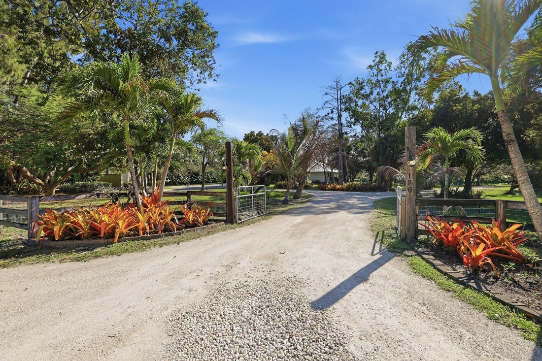 House in West Palm Beach, Florida, United States 2 - 17403412