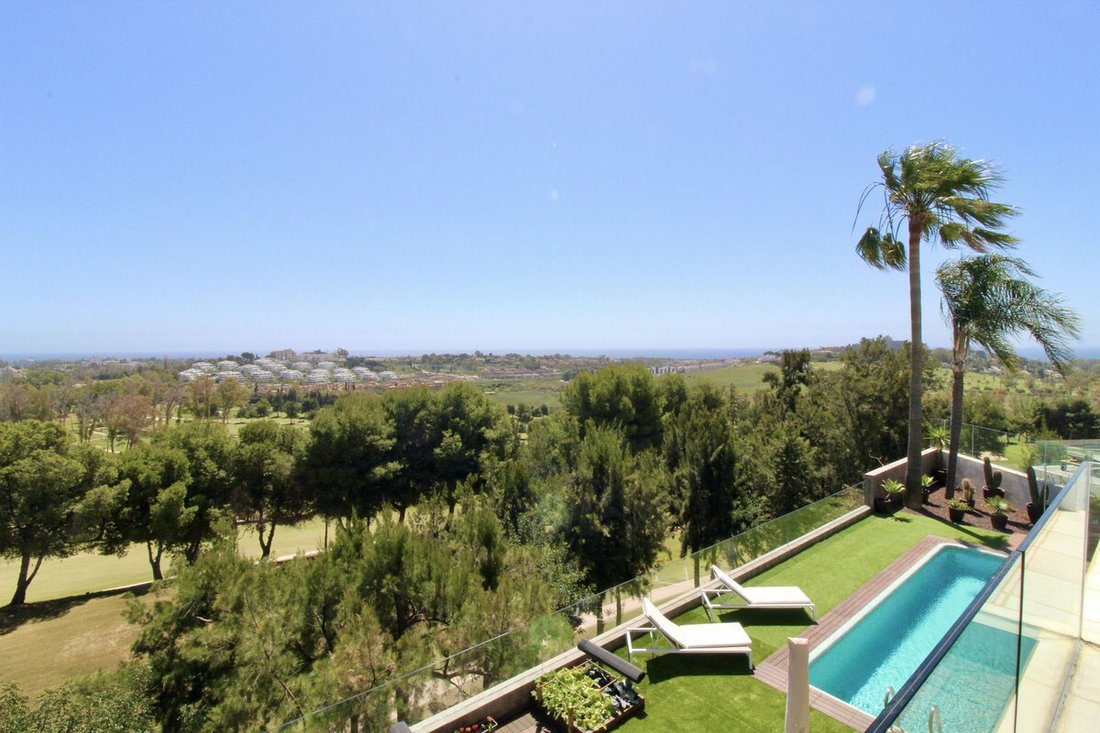 Villa in Estepona, Andalusia, Spain 2 - 13858038