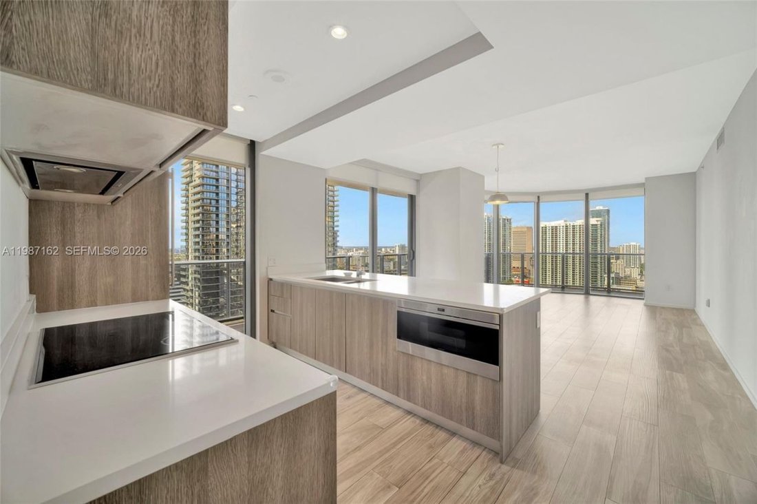 House in Miami, Florida, United States 3 - 17475422