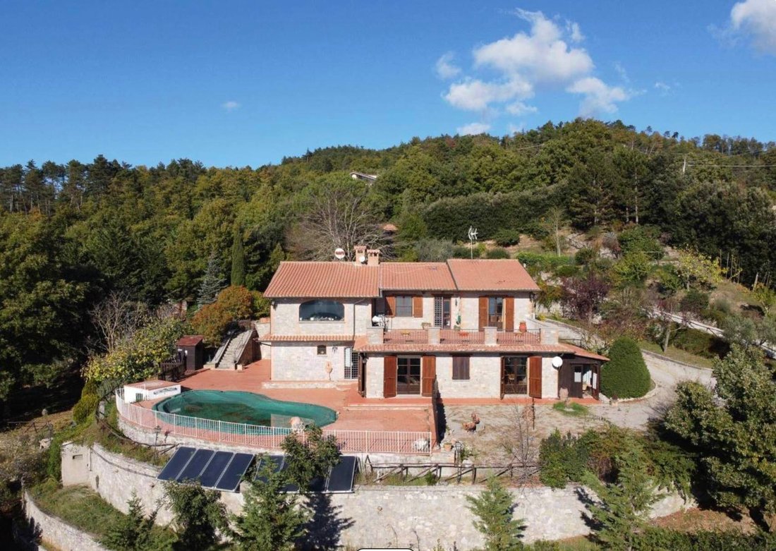 Villa in Lisciano Niccone, Umbria, Italy 1 - 17488427