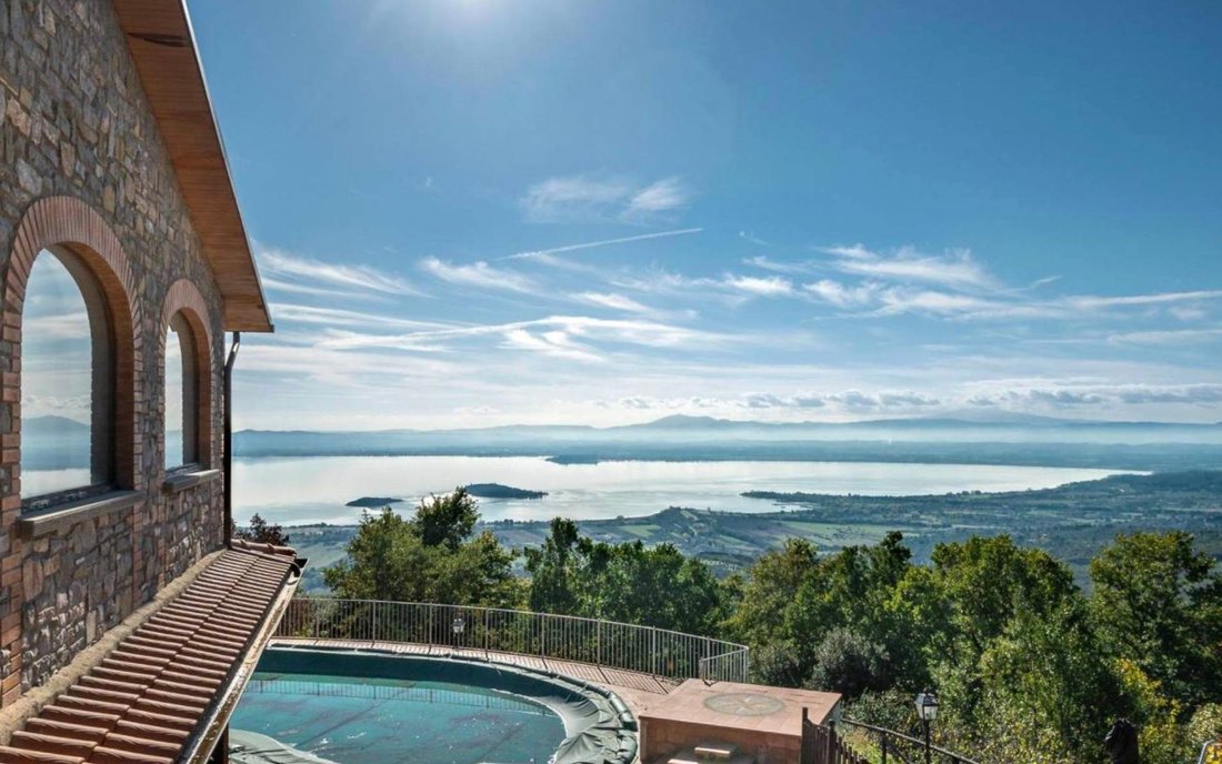 Villa in Lisciano Niccone, Umbria, Italy 2 - 17488427