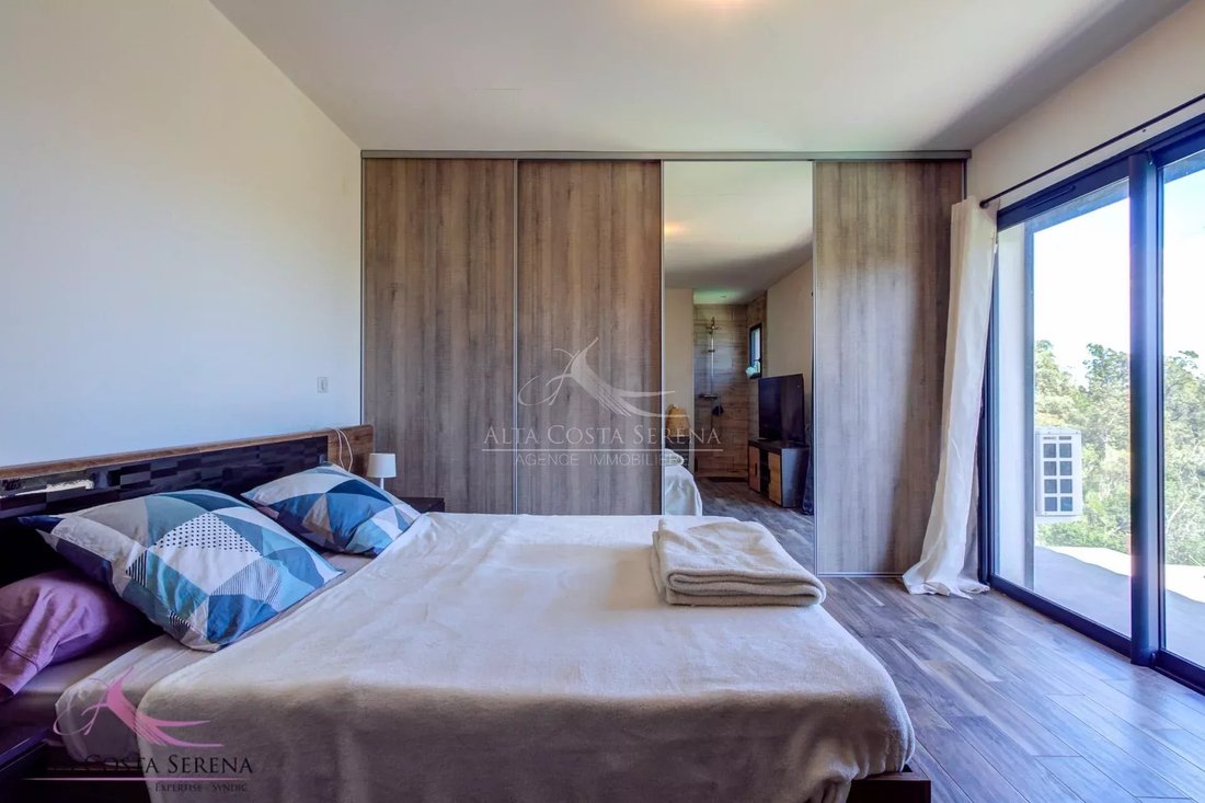 House in Prunelli-di-Fiumorbo, Corsica, France 5 - 17482856