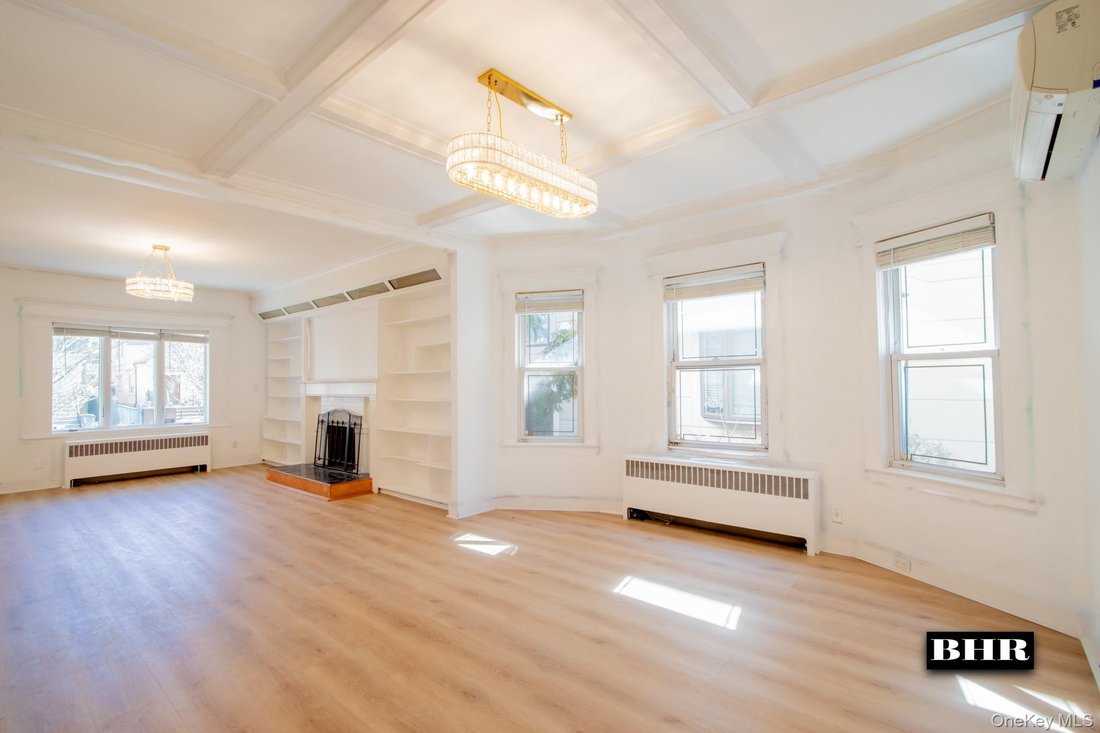 House in New York, New York, United States 2 - 17484662