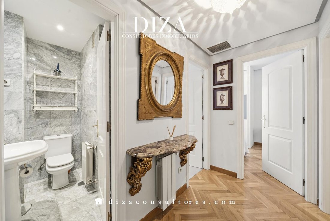 Apartment in Retiro, Madrid, Spain 3 - 17485380