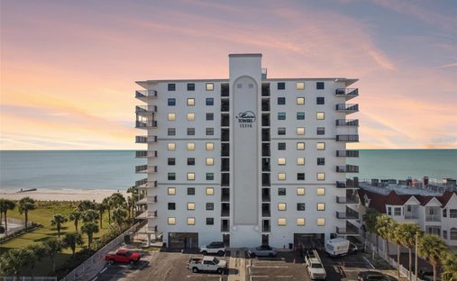 Condominio en Madeira Beach, Florida, Estados Unidos 1
