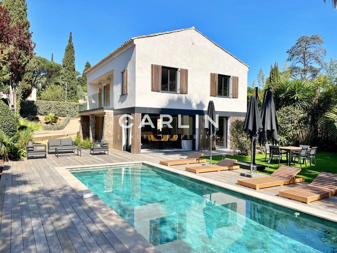 Villa in La Croix-Valmer, Provence-Alpes-Côte d'Azur, France 3 - 16766381