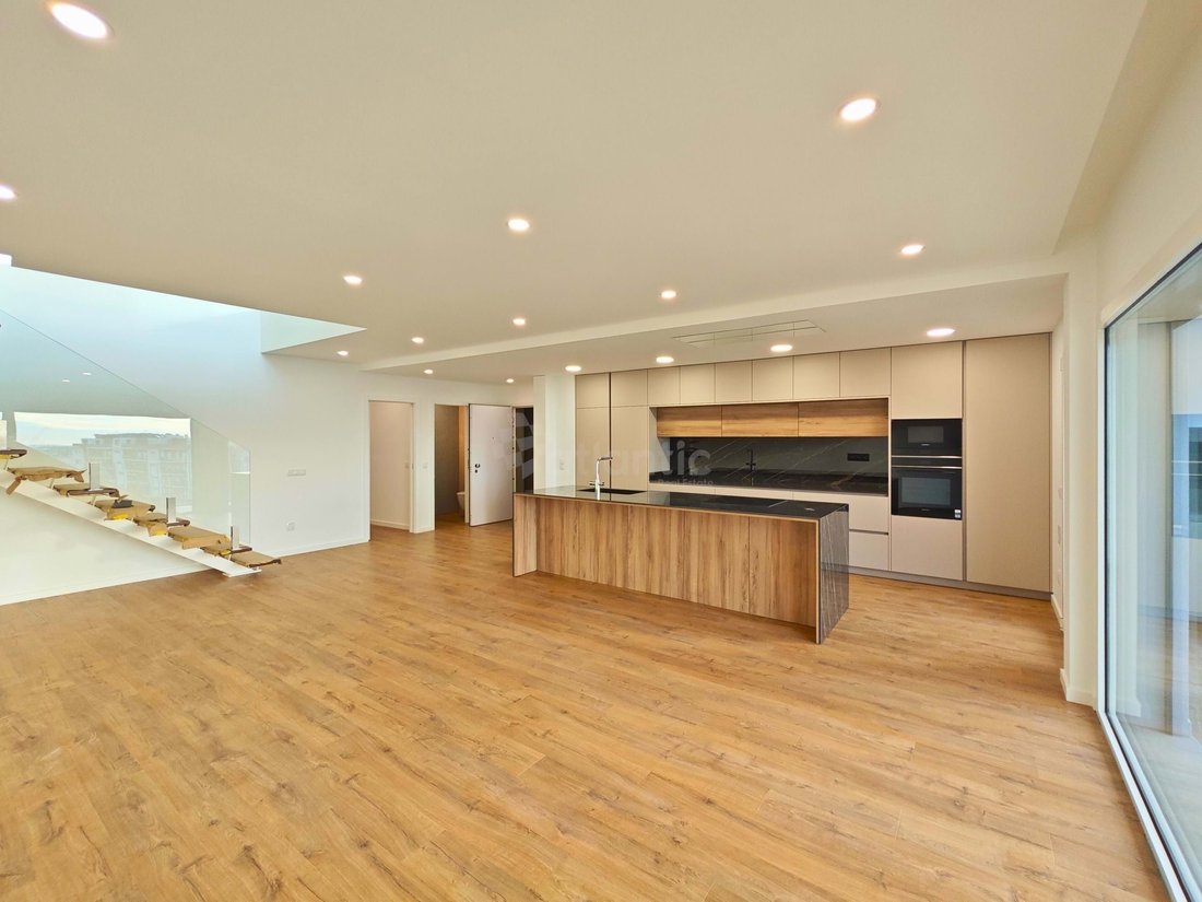 Apartment in Montijo e Afonsoeiro, Setubal, Portugal 2 - 17483492