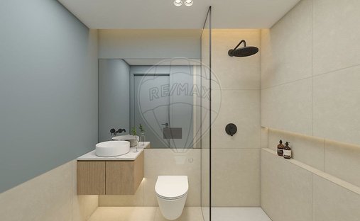 Apartment in Mafamude e Vilar do Paraiso, Porto District, Portugal 1