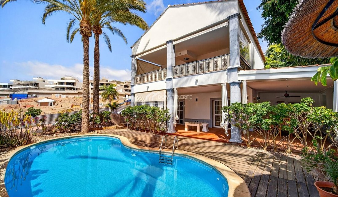 Villa in Los Cristianos, Canary Islands, Spain 2 - 17489582