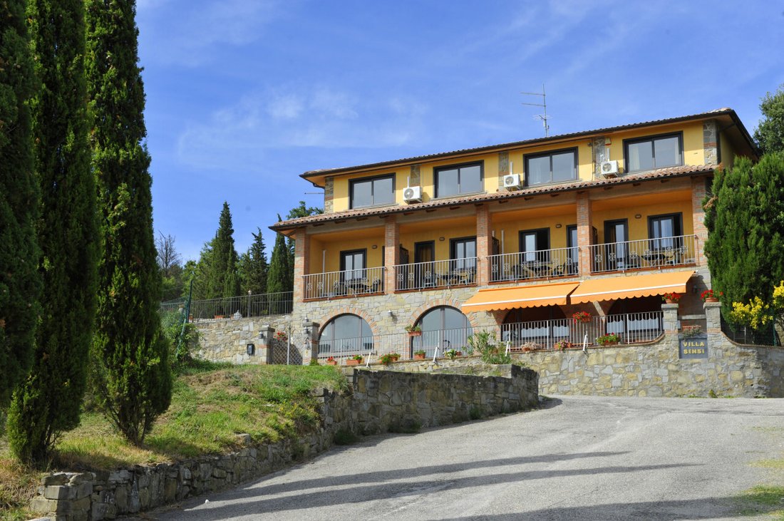 Villa in Tuoro sul Trasimeno, Umbria, Italy 2 - 12972255