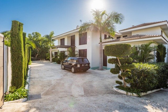 Villa in Guadalmina Baja, San Pedro de Alcantara, Spain 2 - 10561637