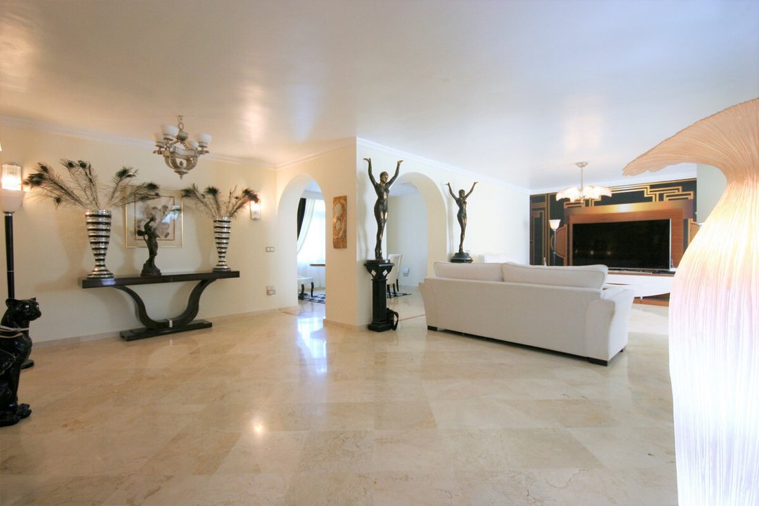 Penthouse in Guadalmina Alta, San Pedro de Alcantara, Spain 2 - 10561665