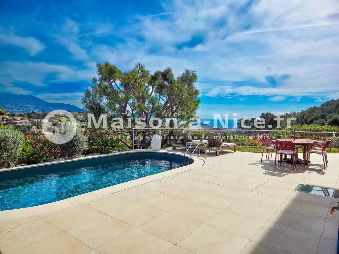House in Nice, Provence-Alpes-Côte d'Azur, France 1 - 17486136