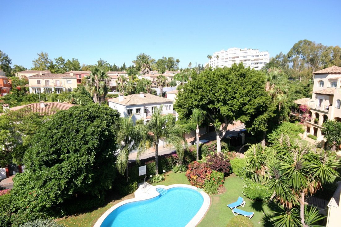Penthouse in Guadalmina Alta, San Pedro de Alcantara, Spain 4 - 10561665