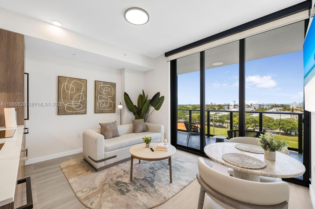 Condo in Miami Beach, Florida, United States 2 - 17487200