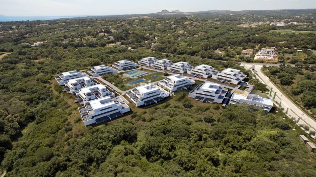 Penthouse in Sotogrande, San Roque, Andalusia 1 - 12263072