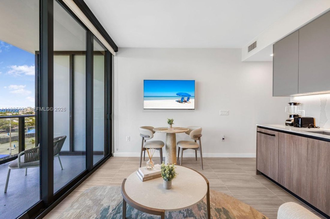 Condo in Miami Beach, Florida, United States 3 - 17487200