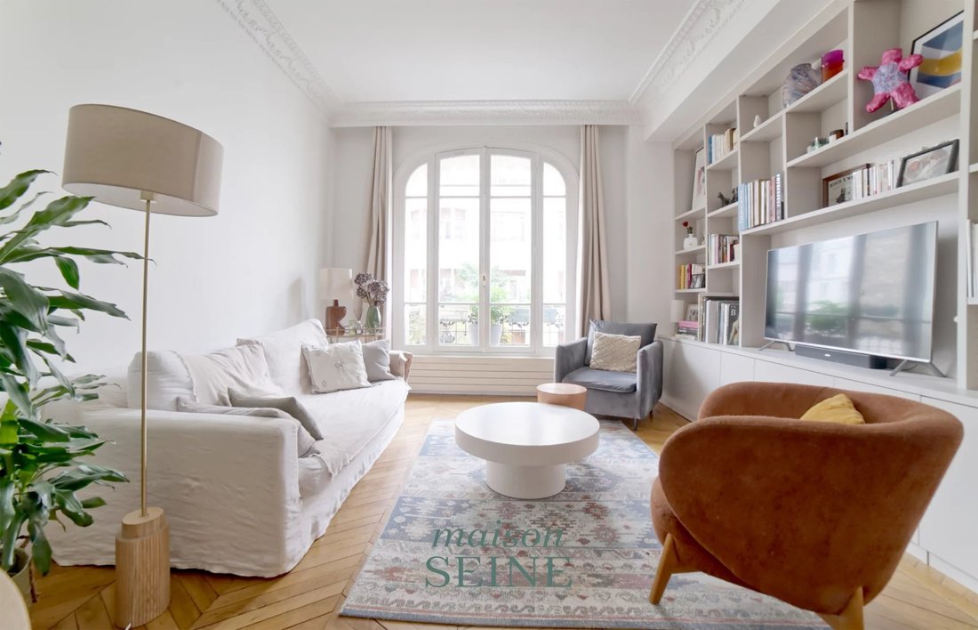Apartment in Saint James-Delabordère, Neuilly-sur-Seine, France 3 - 17488482