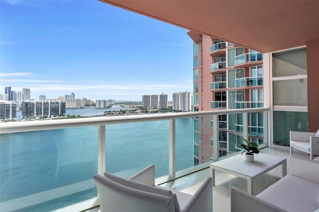 House in Aventura, Florida, United States 1 - 17475414