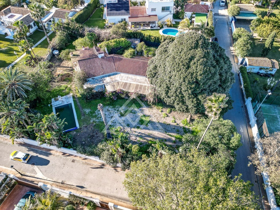Villa in Atalaya-Isdabe, Estepona, Andalusia 2 - 17483369