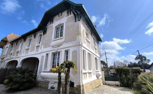 House in Saint Ferdinand, Arcachon, France 1