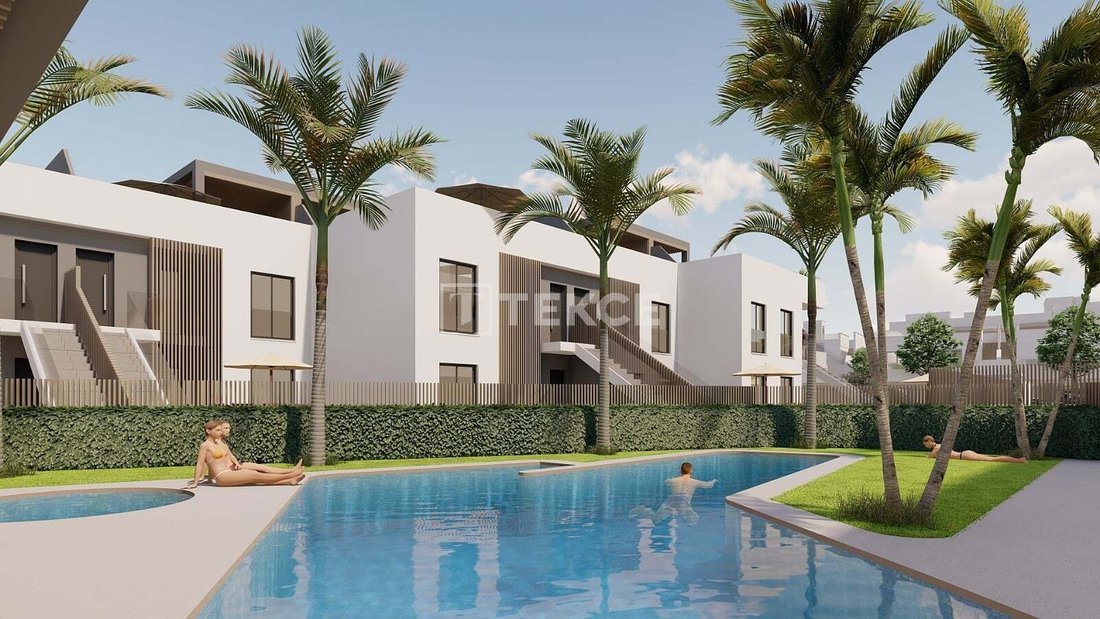 Apartment in Pilar de la Horadada, Valencian Community, Spain 3 - 17488329