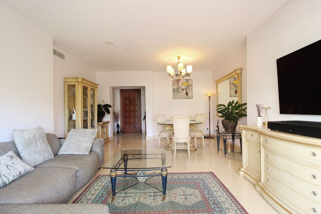 Apartment in Benahavis, Andalusia, Spain 5 - 16130270