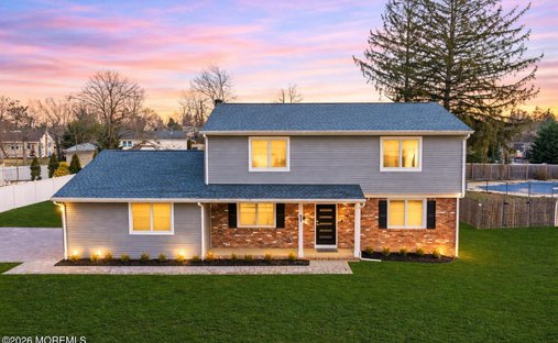 House in Oakhurst, New Jersey, United States 1