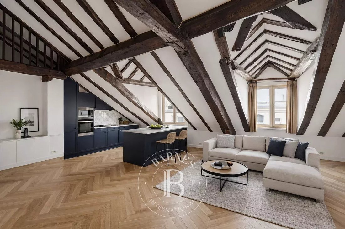 Appartement à Saint Thomas d'Aquin, Paris 7e Arrondissement, Paris 2 - 17485237