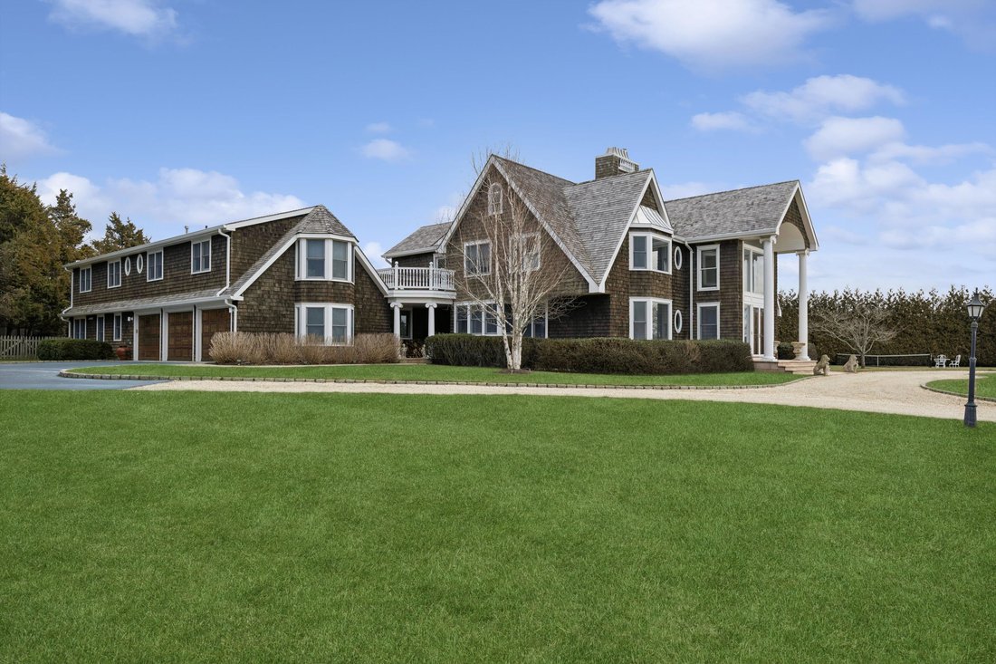 Water Mill, New York, United States 3 - 17482552