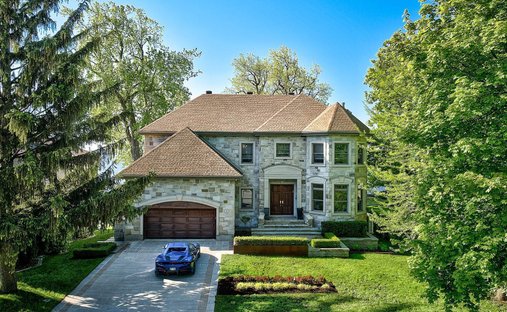 Haus in Pointe-Claire, Québec, Kanada 1