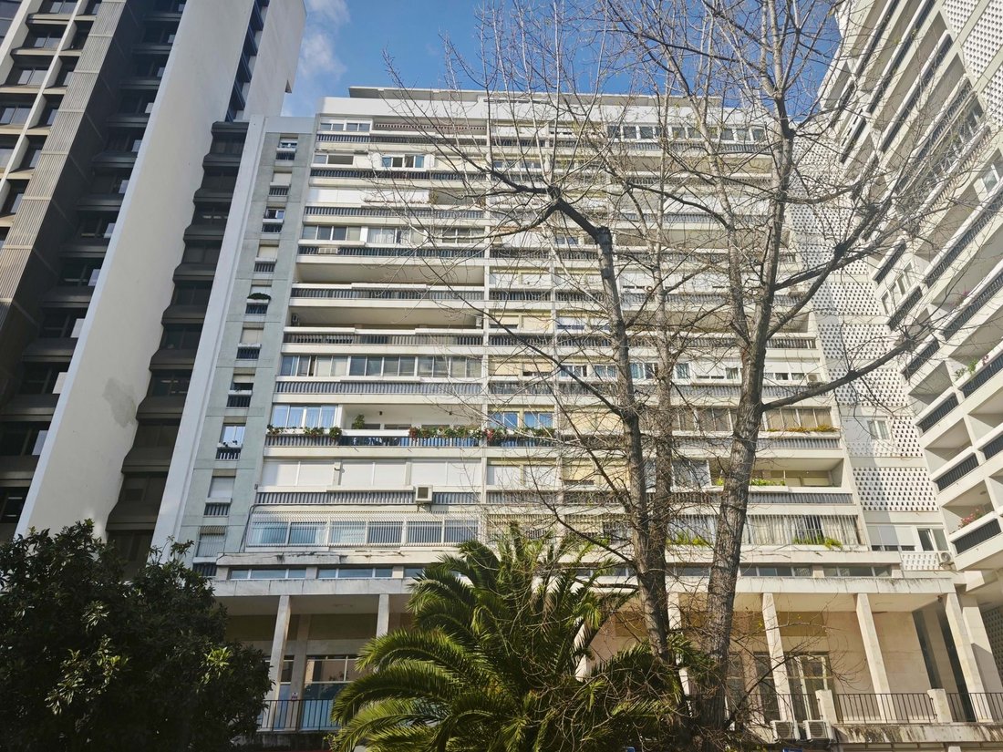 Apartment in Alvalade, Lisbon, Portugal 2 - 17483520