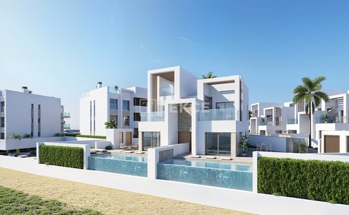 Villa in Los Alcazares, Región de Murcia, Spain 1