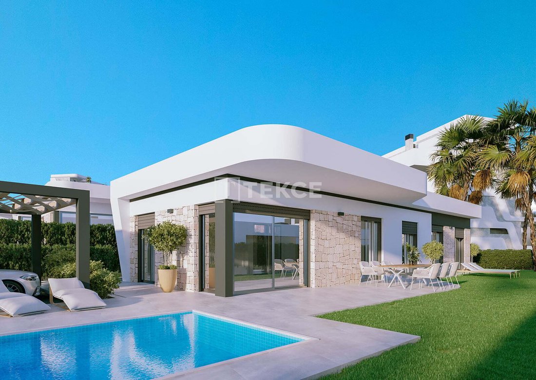 Villa in Finestrat, Valencian Community, Spain 1 - 17488316