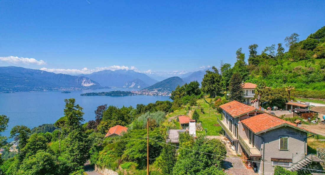 House in Laveno-Mombello, Lombardy, Italy 3 - 17479446