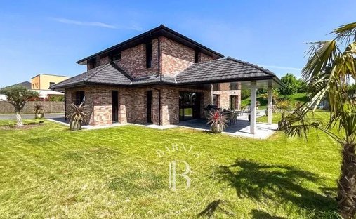 House in Ennevelin, Hauts-de-France, France 1