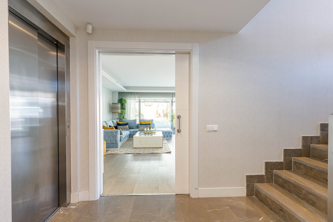 House in Pozuelo de Alarcon, Comunidad de Madrid, Spain 3 - 17488049