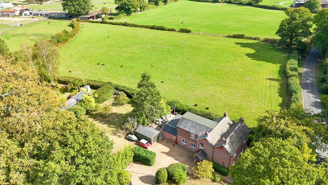 House in Bartley, England 3 - 17486961